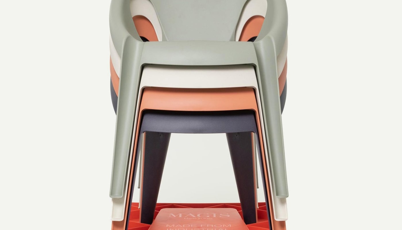 Magis Bell Chair sedia impilabile per esterno - gallery