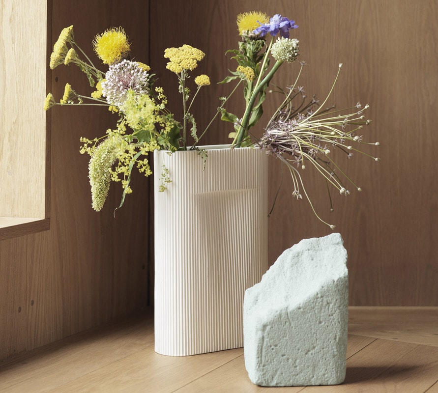 Muuto Ridge Vase vaso ceramica di design per casa o ufficio - gallery