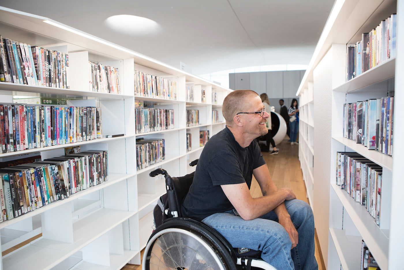 Oodi Helsinki Central Library with wheelchair by dvdshelf 2019 photo Jonna Pennanen